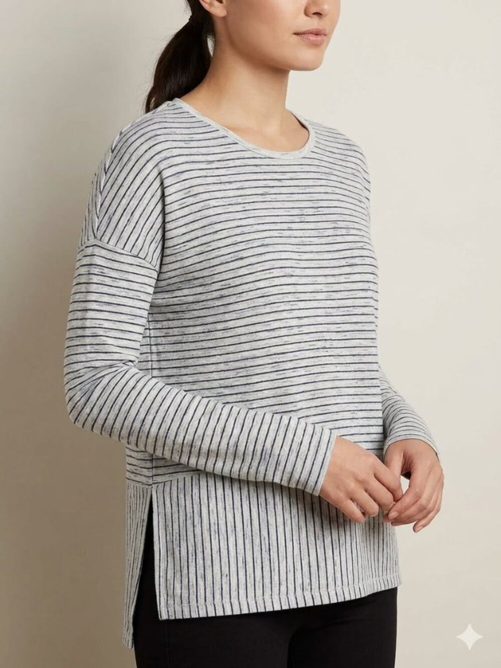 Abercrombie & Fitch Striped Crewneck Pullover Top - Light Gray/Blue, size XS